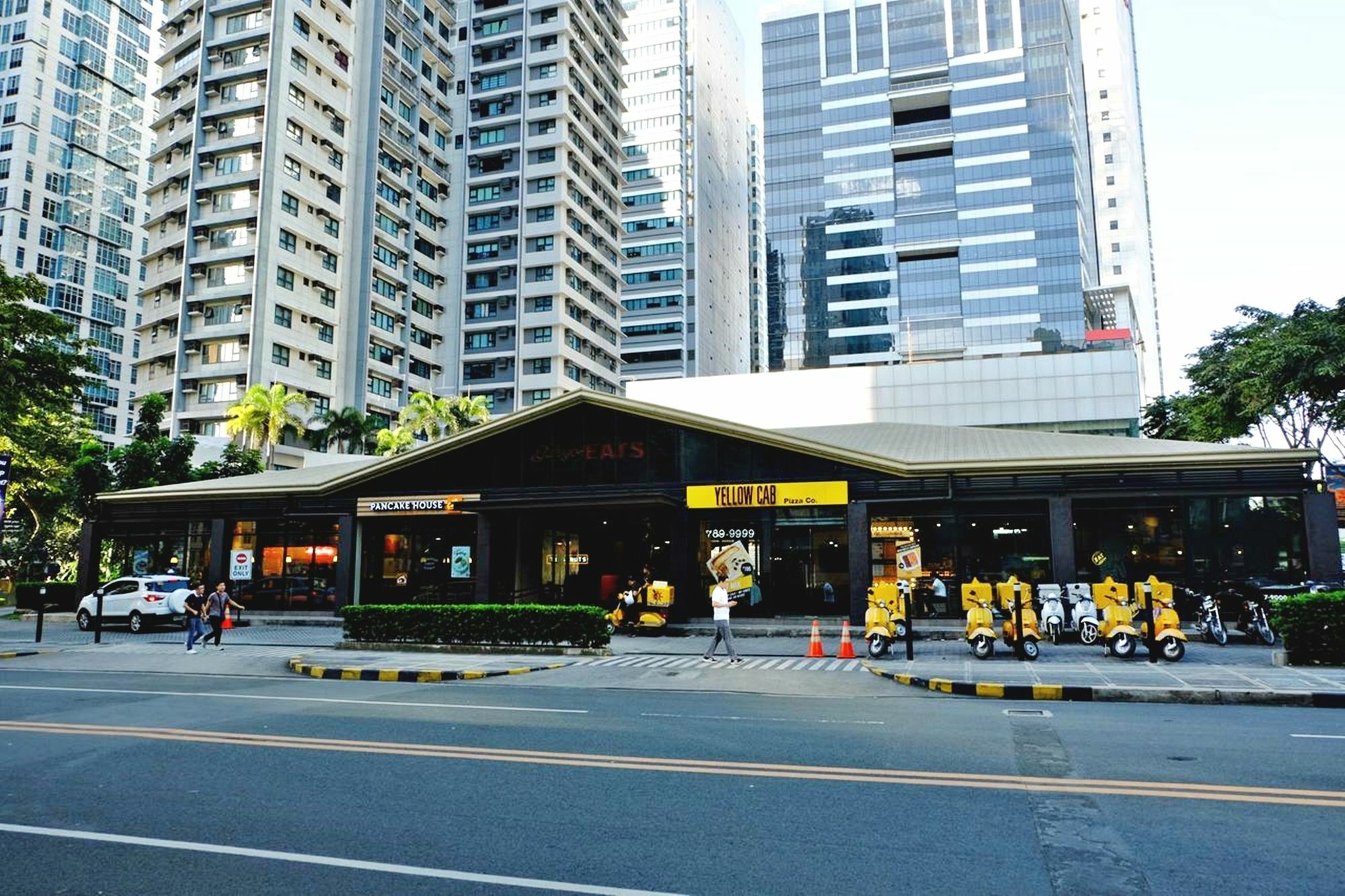 Bellagio Towers By Stays Ph Makati City Exterior foto