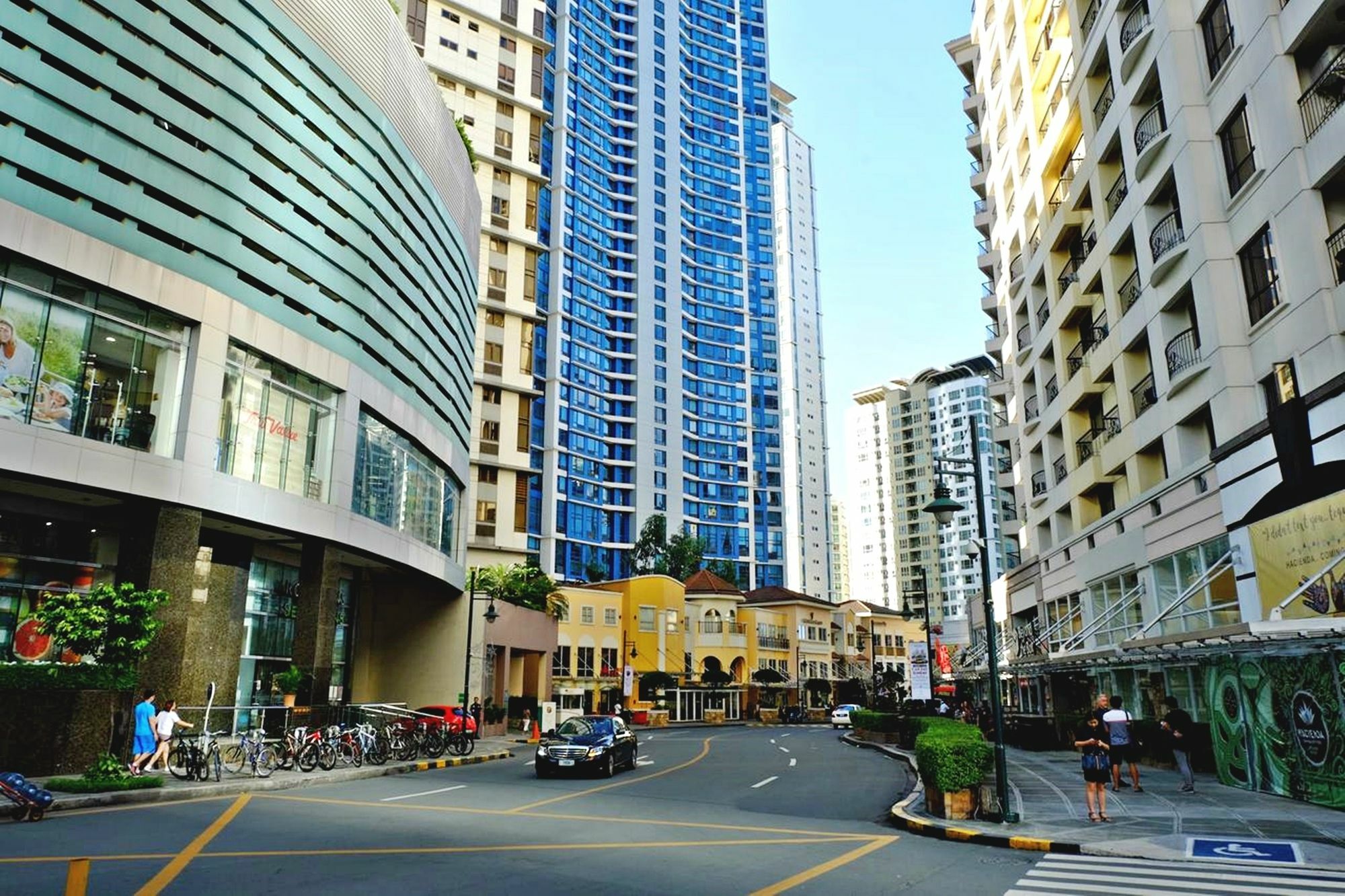 Bellagio Towers By Stays Ph Makati City Exterior foto